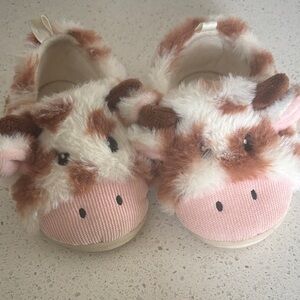 Adorable Cow-Themed Kids Slippers